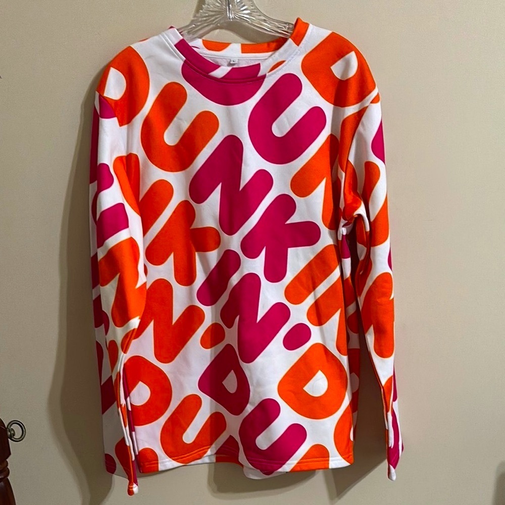 Dunkin' Logo Long Sleeve Shirt‎
